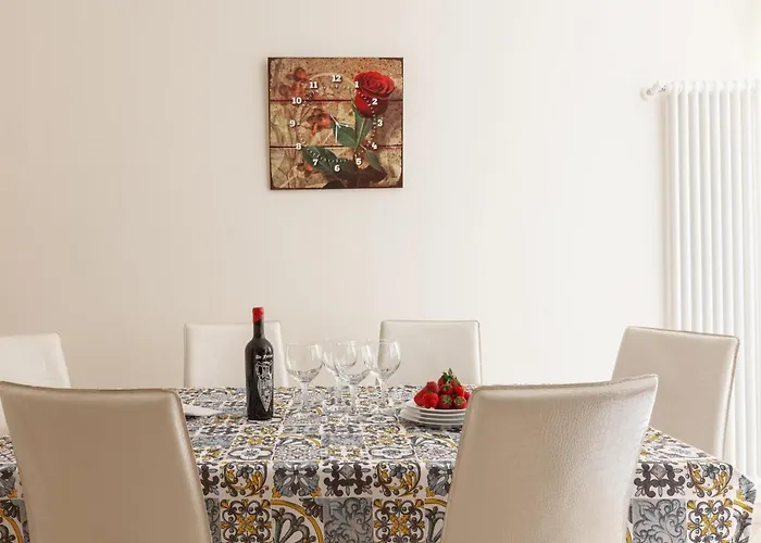 Casa Lucia * לצ'ה
